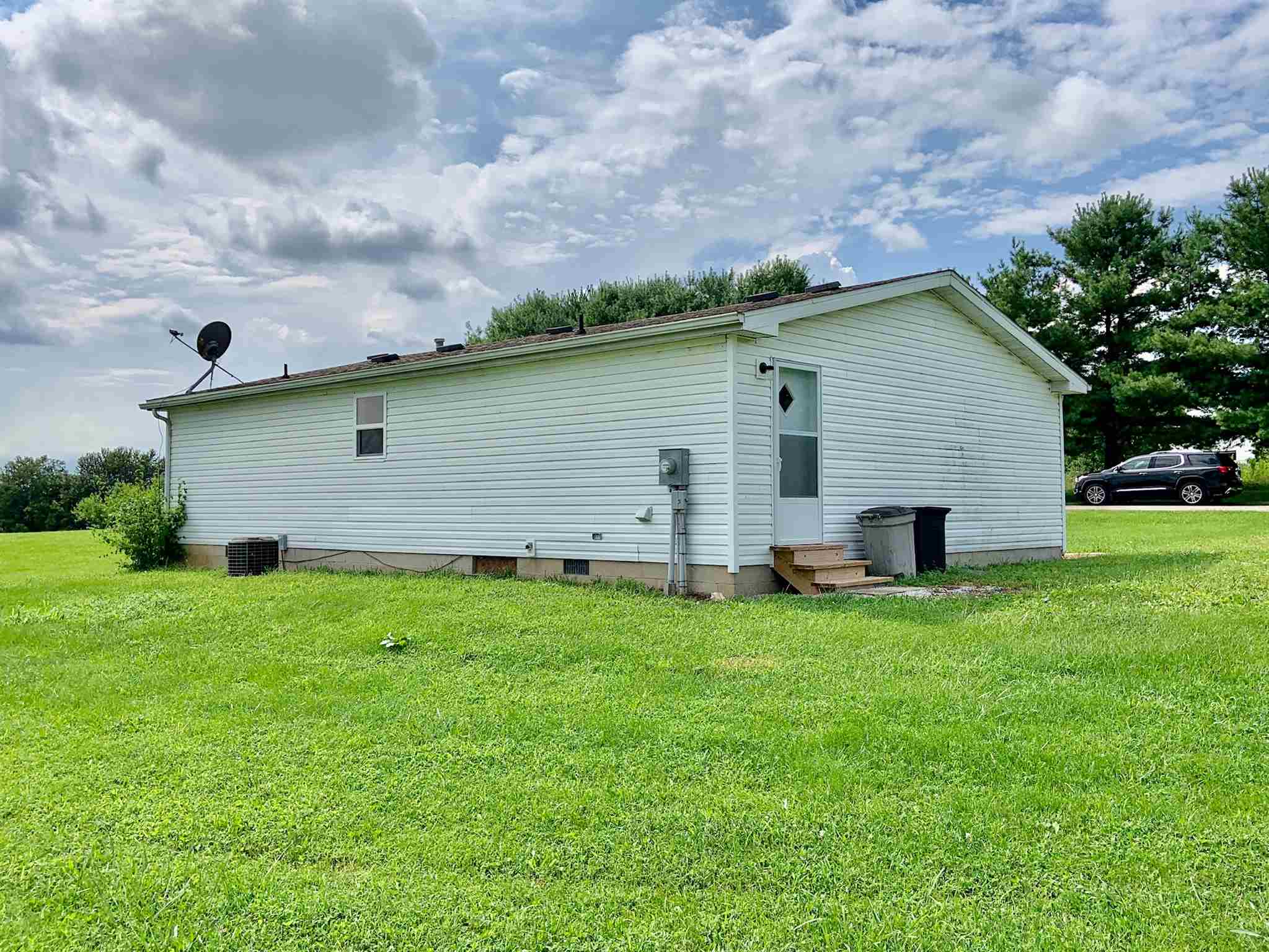 15 Fleetwood Addition Road Bedford, IN 47421 - Photo 6 of 20