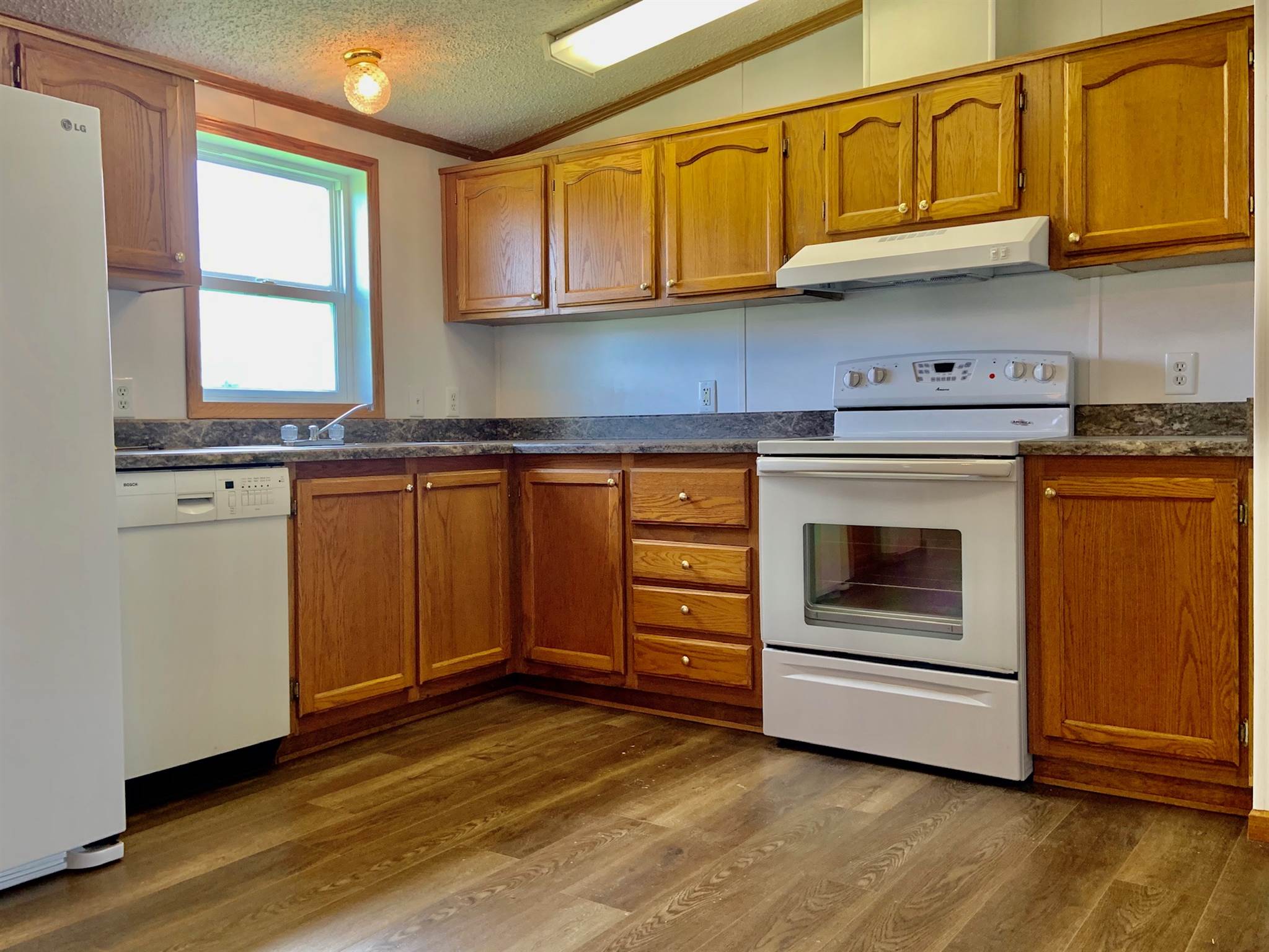 15 Fleetwood Addition Road Bedford, IN 47421 - Photo 8 of 20