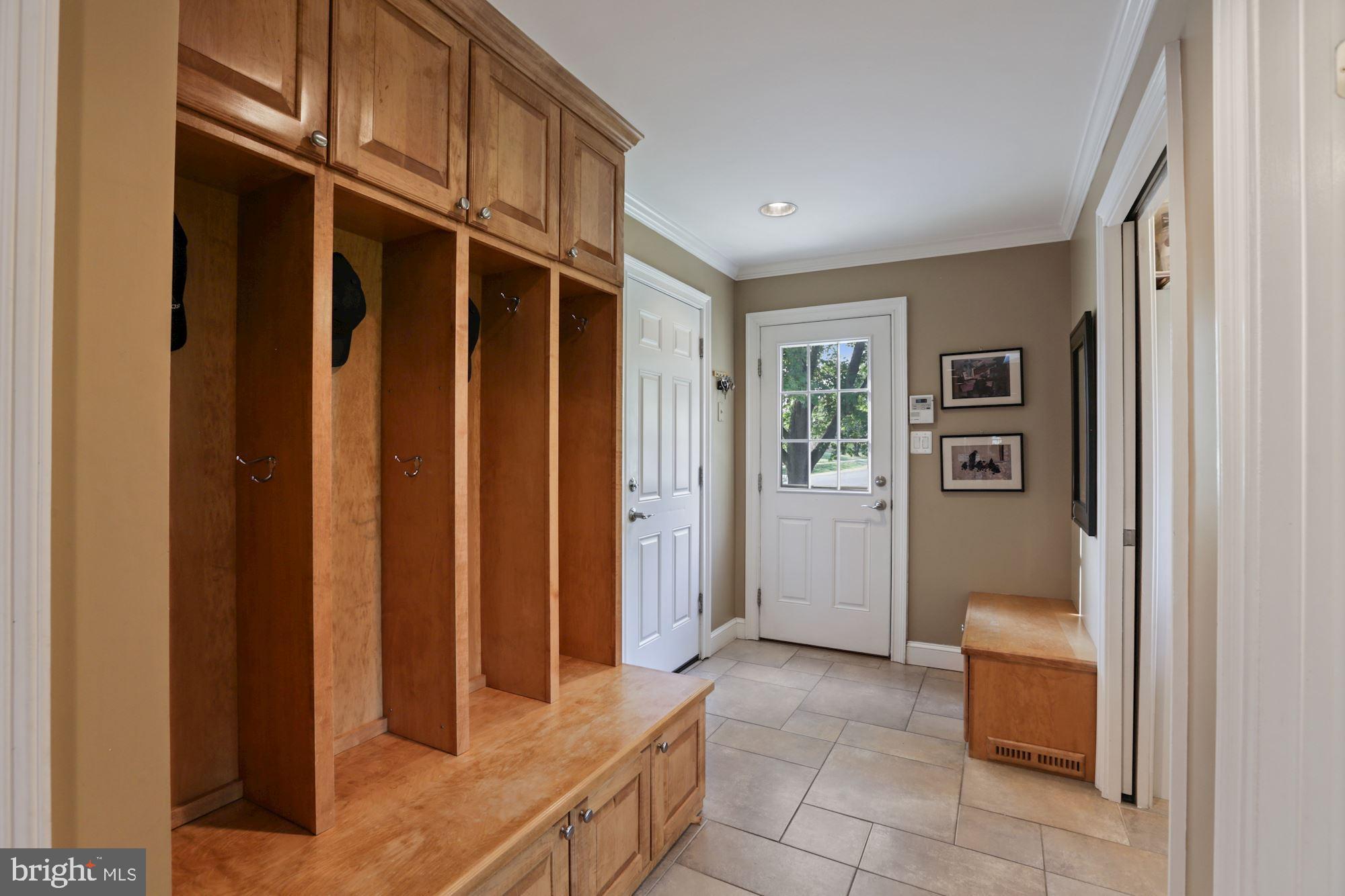 1035 Riva Ridge Drive Great Falls, VA 22066 - Photo 20 of 38 Mudroom