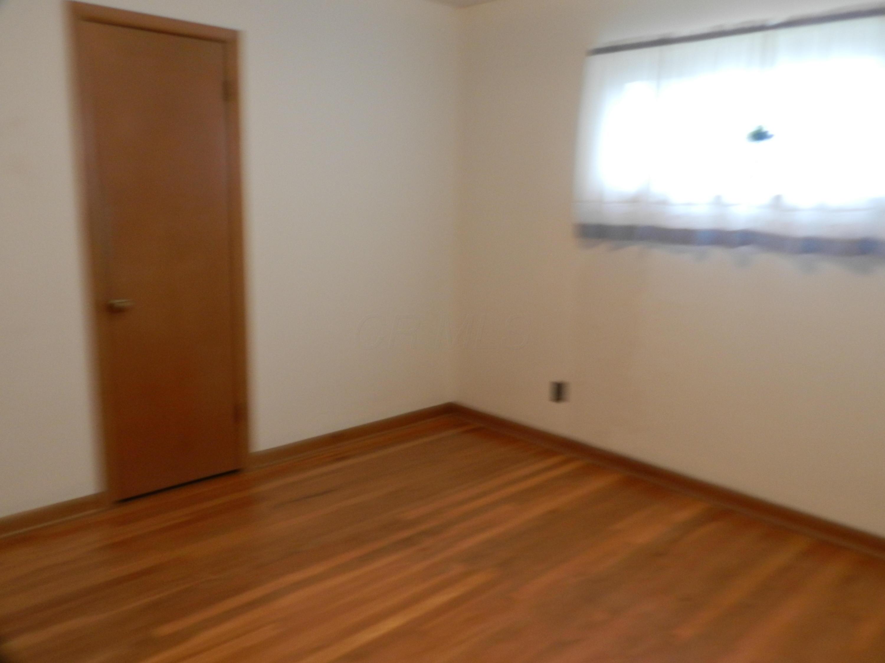 2566 Shrewsbury Road Upper Arlington, OH 43221 - Photo 9 of 16