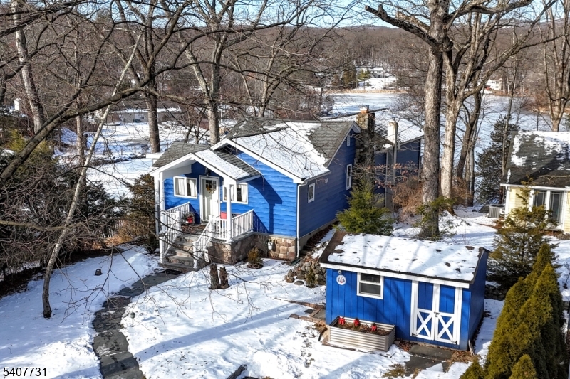 7 Birch Road Bloomingdale, NJ 07403 - Photo 4 of 45