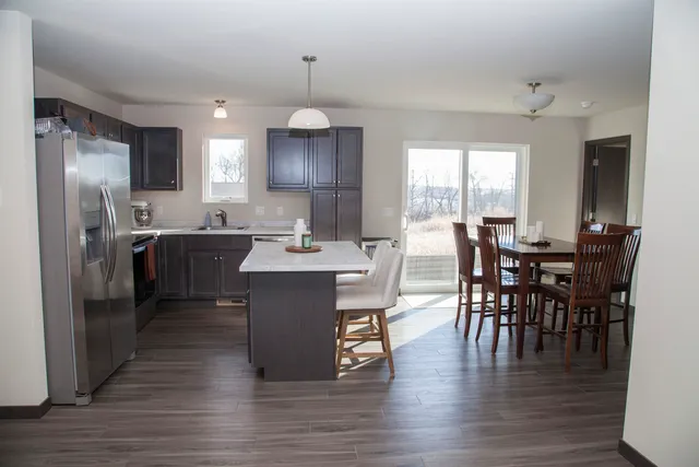 $425,000 | 502 Ford Barneveld Wi 53507, Barneveld, WI 53507