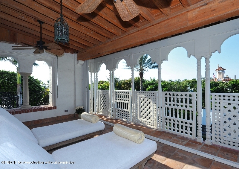 122 Kings Road Palm Beach, FL 33480 - Photo 14 of 25 Tower Patio