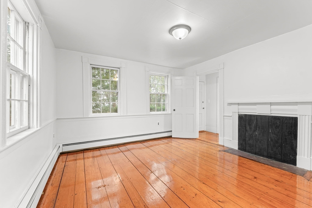 96 Water Street Danvers, MA 01923 - Photo 18 of 40