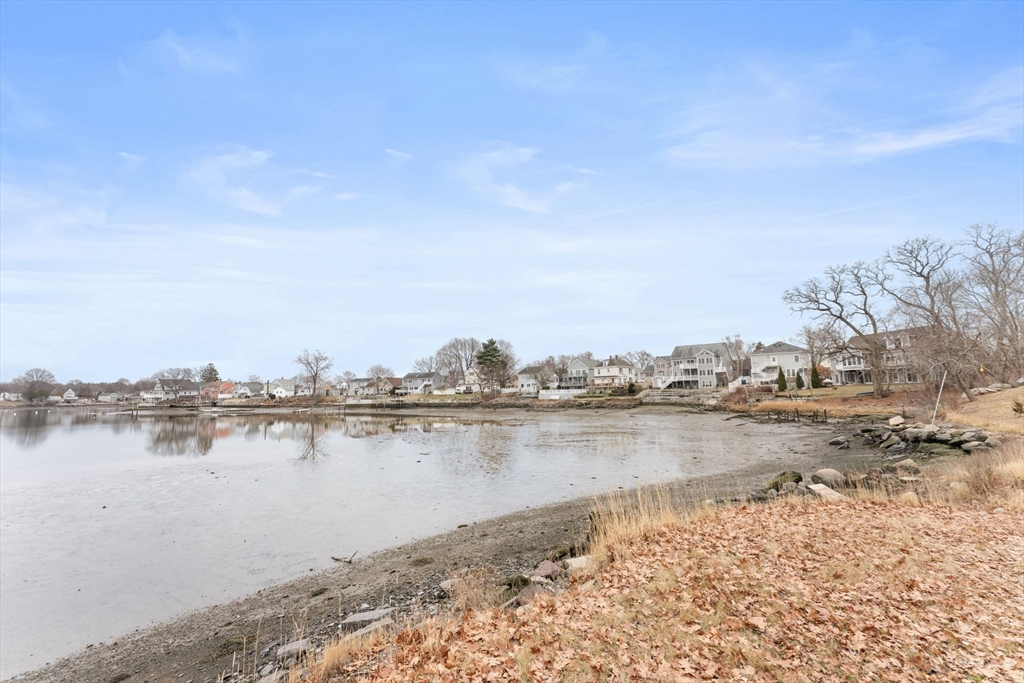 96 Water Street Danvers, MA 01923 - Photo 32 of 40