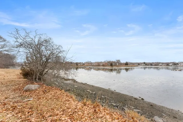 $3,800 | 96 Water Street, Danvers, MA 01923