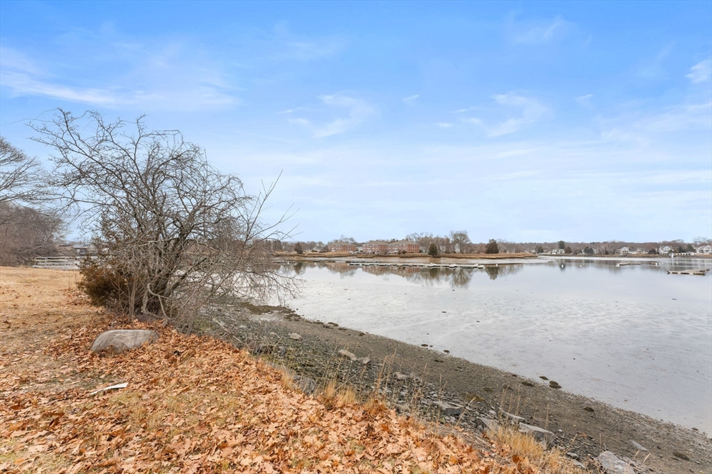 96 Water Street Danvers, MA 01923 - Photo 34 of 40