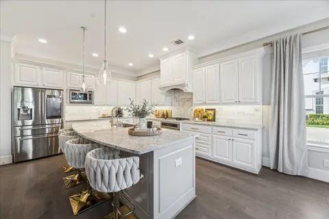 $799,000 | 8316 Barberry Branch Street, Houston, TX 77055