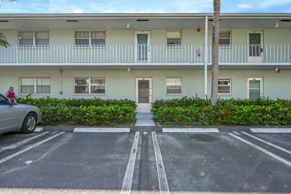 $115,000 | 2340 Southwest 22nd Avenue, Unit 303, Delray Beach, FL 33445