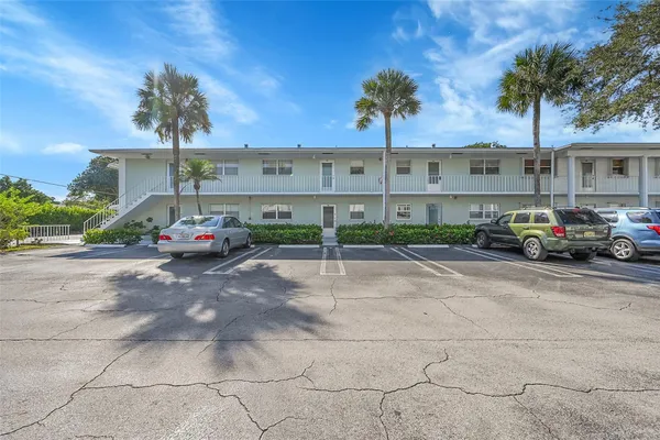 $115,000 | 2340 Southwest 22nd Avenue, Unit 303, Delray Beach, FL 33445
