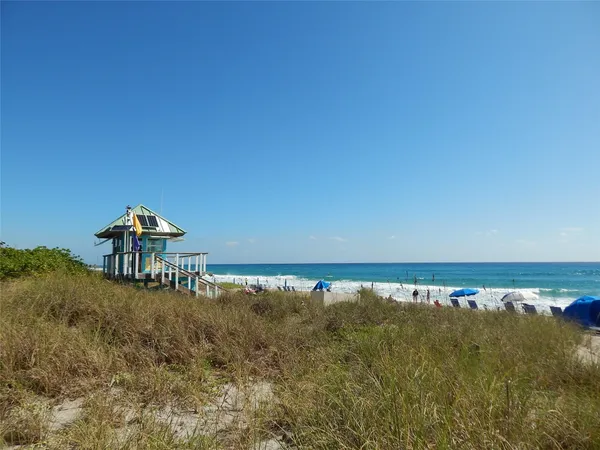$115,000 | 2340 Southwest 22nd Avenue, Unit 303, Delray Beach, FL 33445