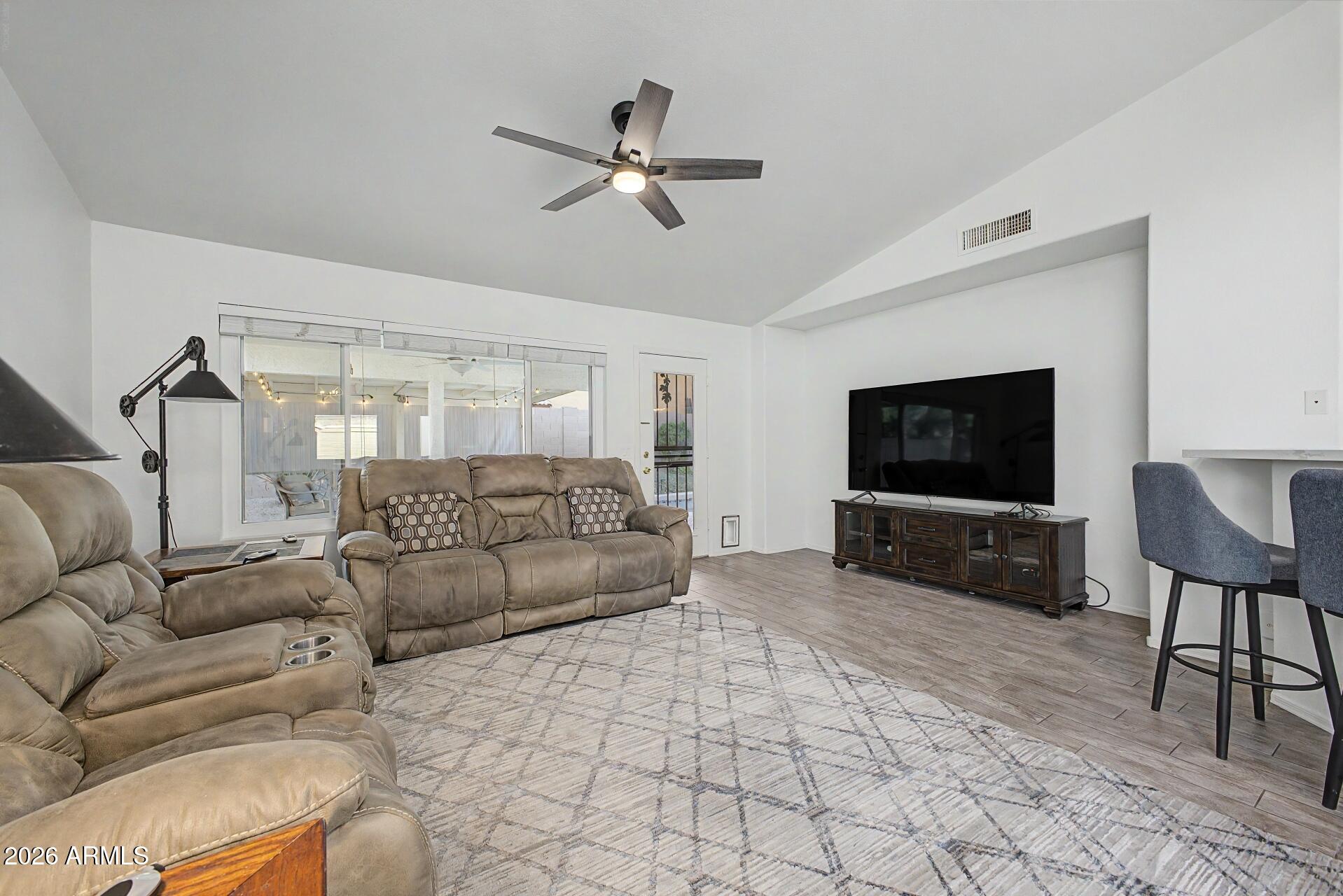 15030 South 47th Way Phoenix, AZ 85044 - Photo 12 of 36 14 - 47th