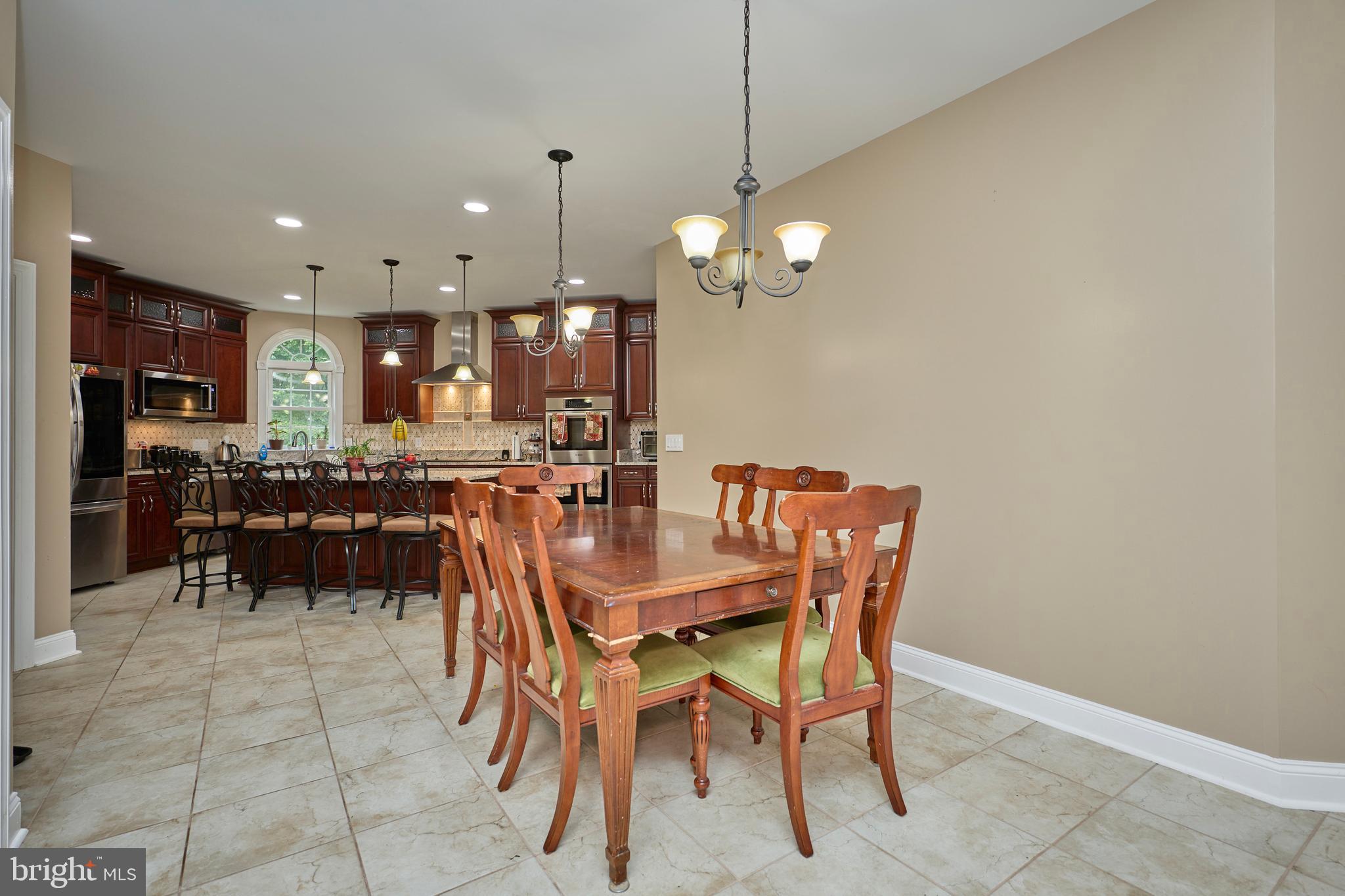 14431 Aden Road Nokesville, VA 20181 - Photo 15 of 38 Bonus room off of kitchen