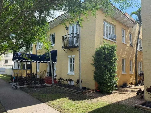 $1,690 | 124 Mendoza Avenue, Unit 8, Coral Gables, FL 33134