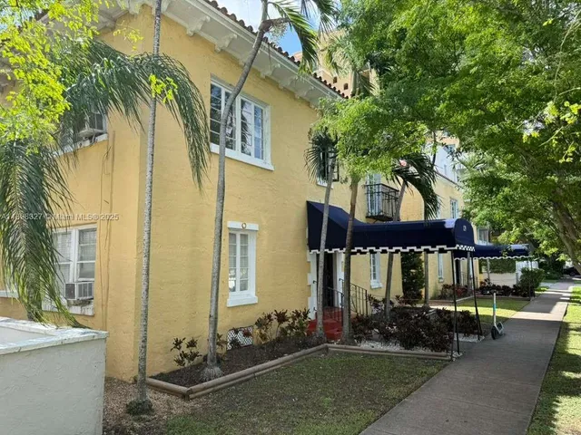 $1,690 | 124 Mendoza Avenue, Unit 8, Coral Gables, FL 33134
