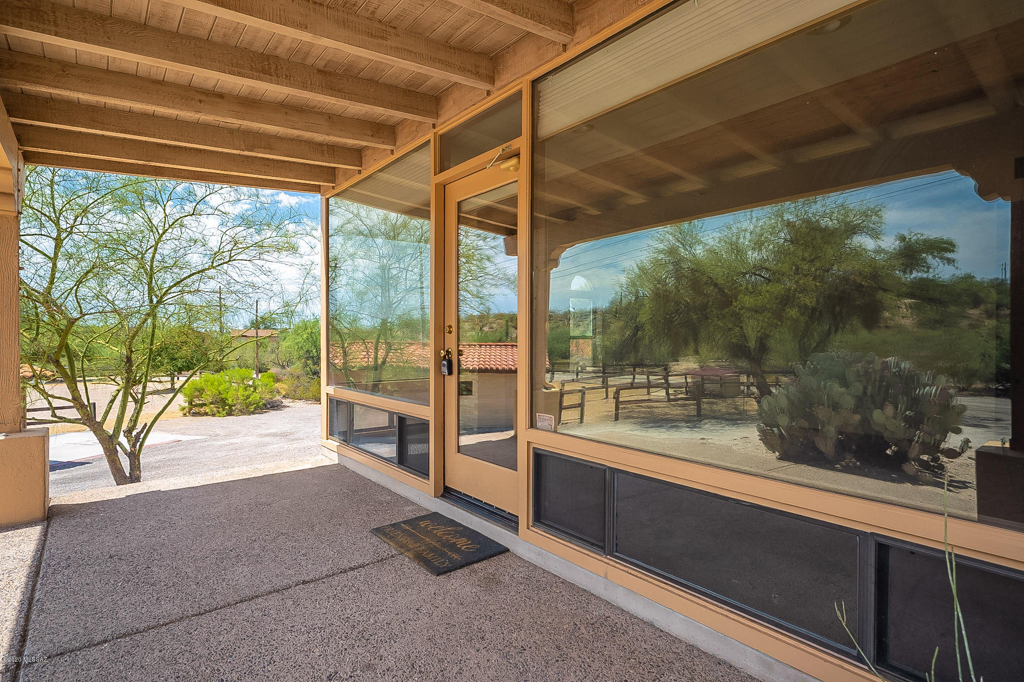 1101 West Roller Coaster Road Tucson, AZ 85704 - Photo 8 of 42