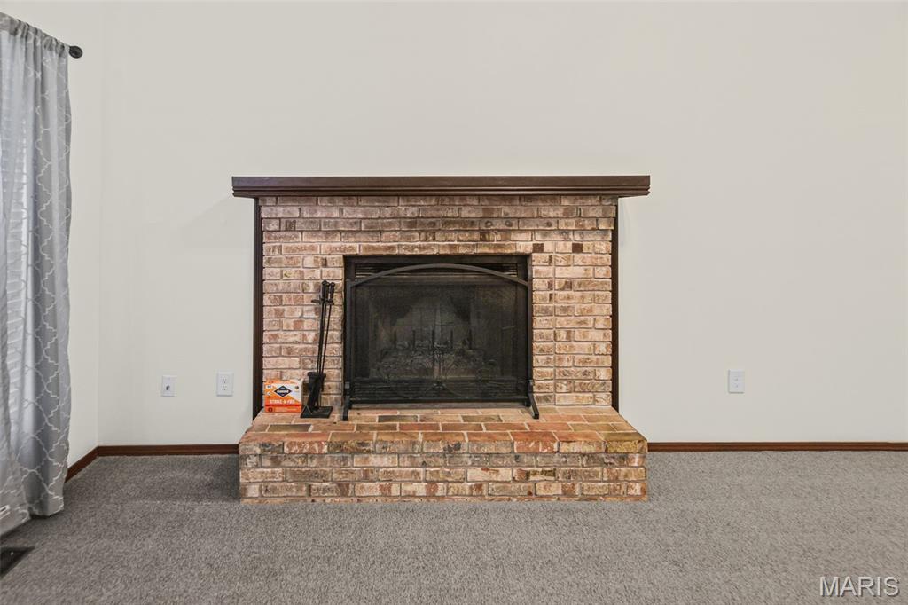 3280 Springbrook Drive Shiloh, IL 62221 - Photo 4 of 31