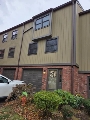 $294,000 | 45 Mattabasset Drive, Unit 45, Meriden, CT 06450