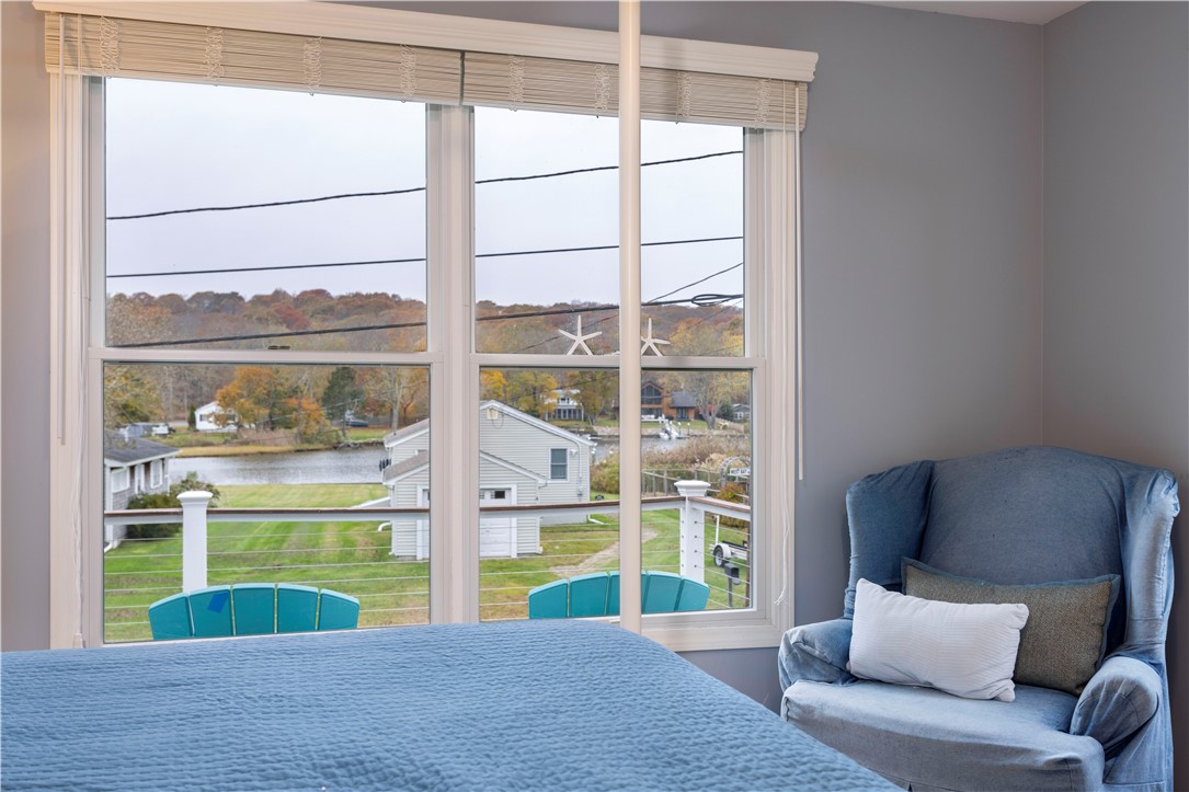 56 Woodridge Road Narragansett, RI 02882 - Photo 17 of 34 Gallery Image 17