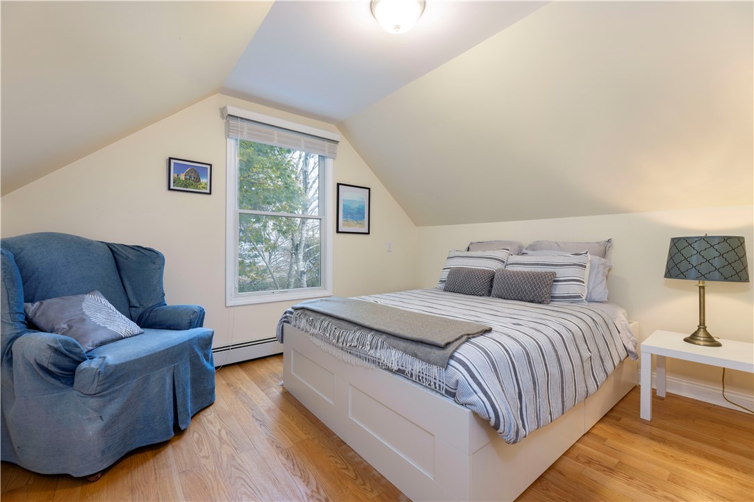 56 Woodridge Road Narragansett, RI 02882 - Photo 29 of 34 Gallery Image 29