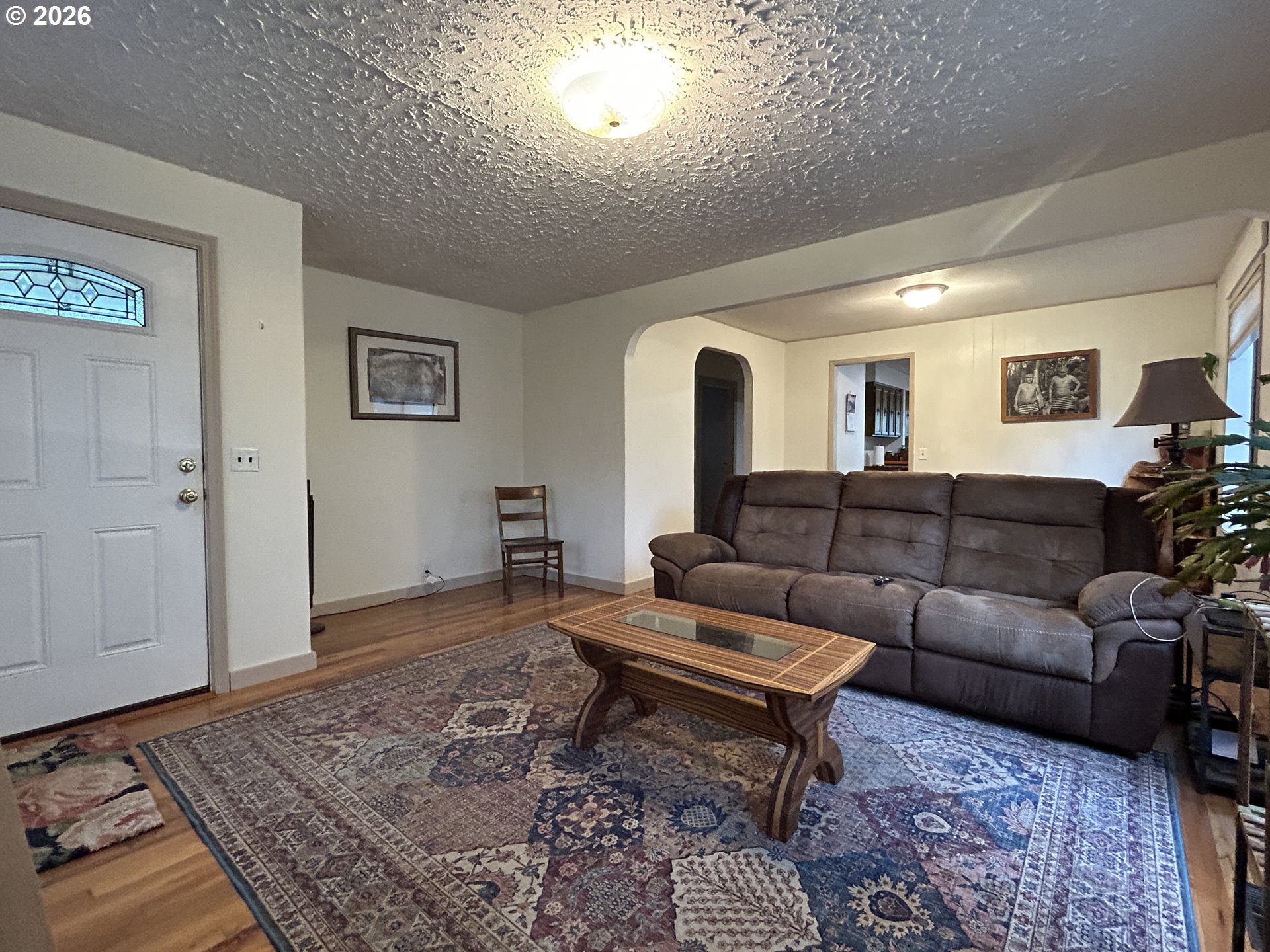 1239 North Myrtle Road Myrtle Creek, OR 97457 - Photo 11 of 46 Living Room/Entrance