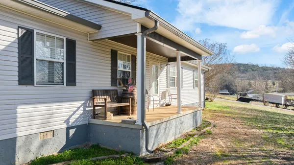 $379,000 | 600 East Main Street, Dowelltown, TN 37059