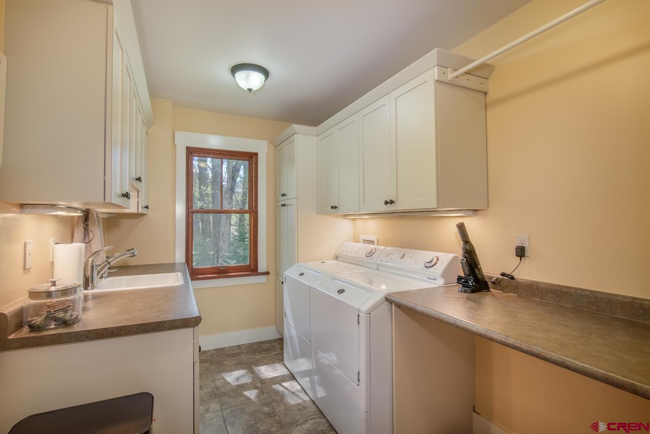 512 Journey's End Road Crested Butte, CO 81224 - Photo 37 of 45 Laundry Room
