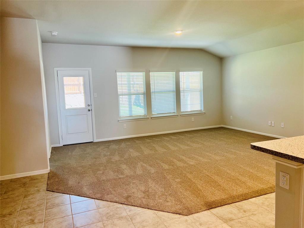 412 Alva Street Azle, TX 76020 - Photo 10 of 25