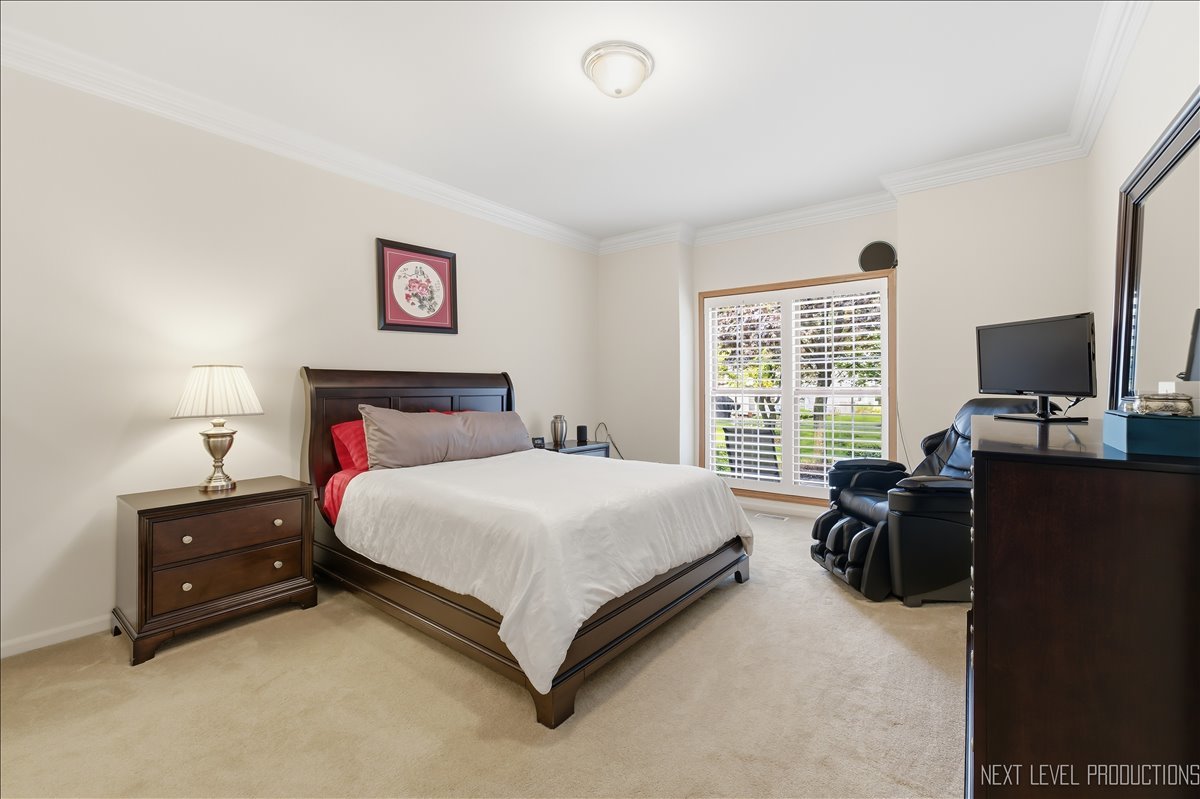 2012 Waverly Circle St. Charles, IL 60174 - Photo 13 of 24