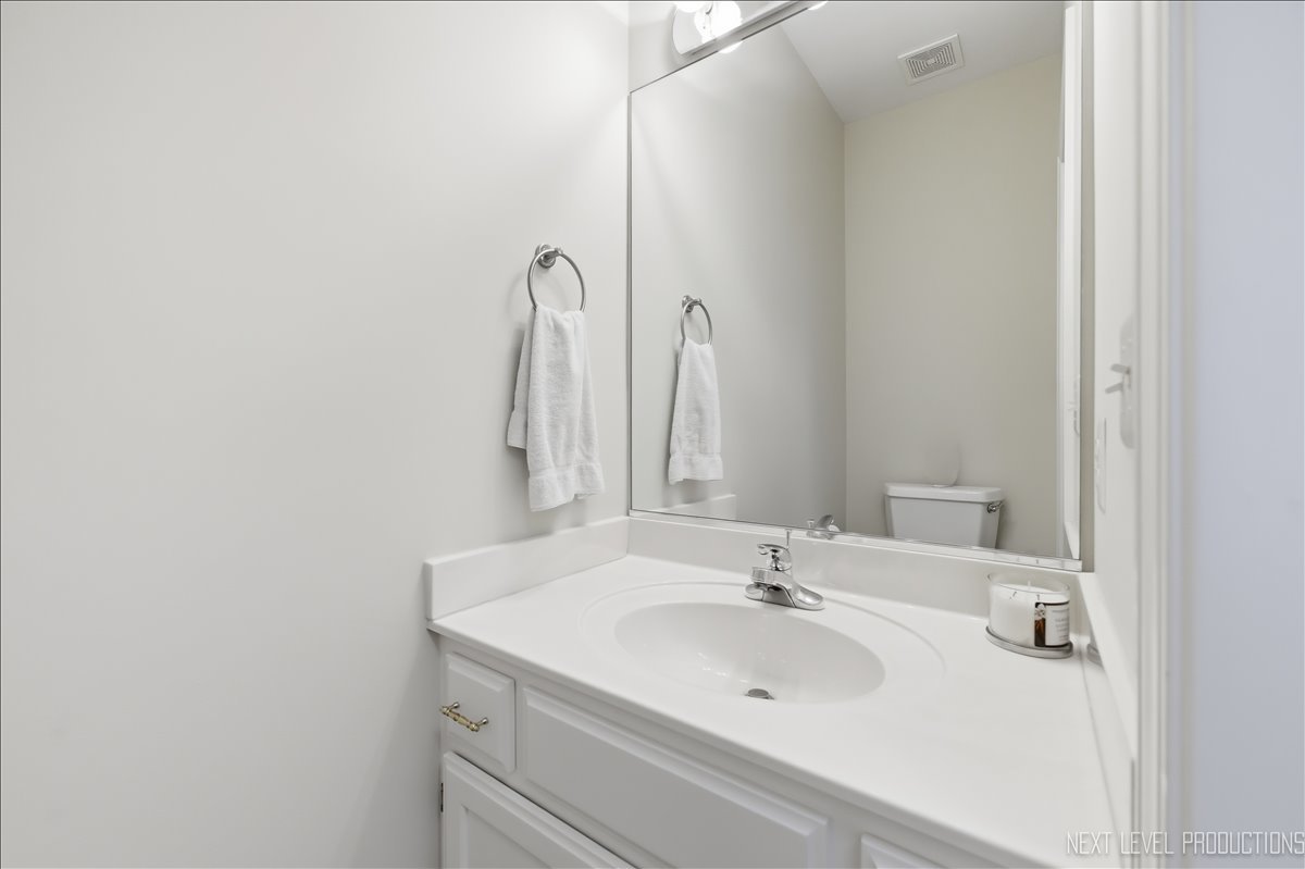 2012 Waverly Circle St. Charles, IL 60174 - Photo 21 of 24