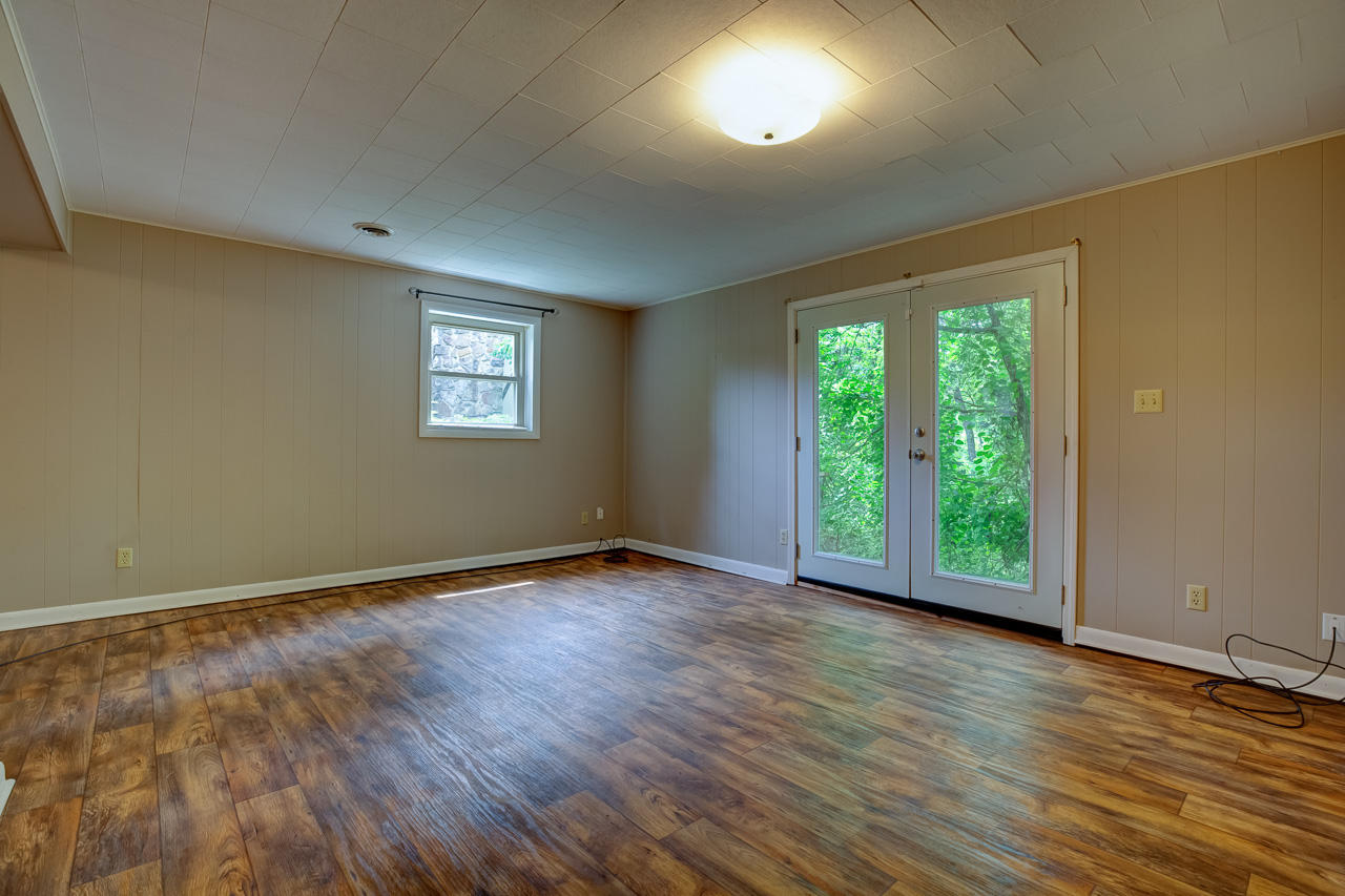 17 Clark Place Oak Ridge, TN 37830 - Photo 28 of 39 _F5A4416_17_18_19_20