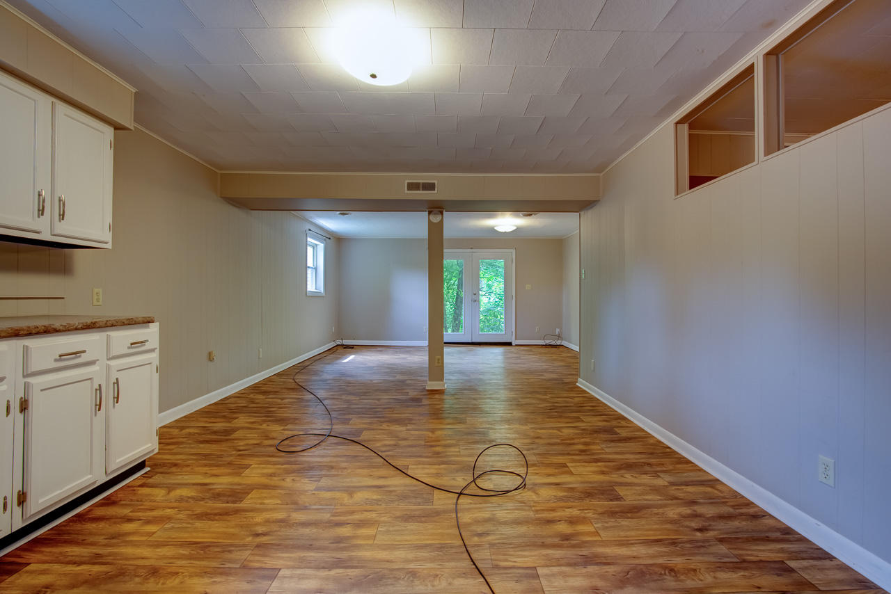 17 Clark Place Oak Ridge, TN 37830 - Photo 32 of 39 _F5A4450_1_2_3_4_5