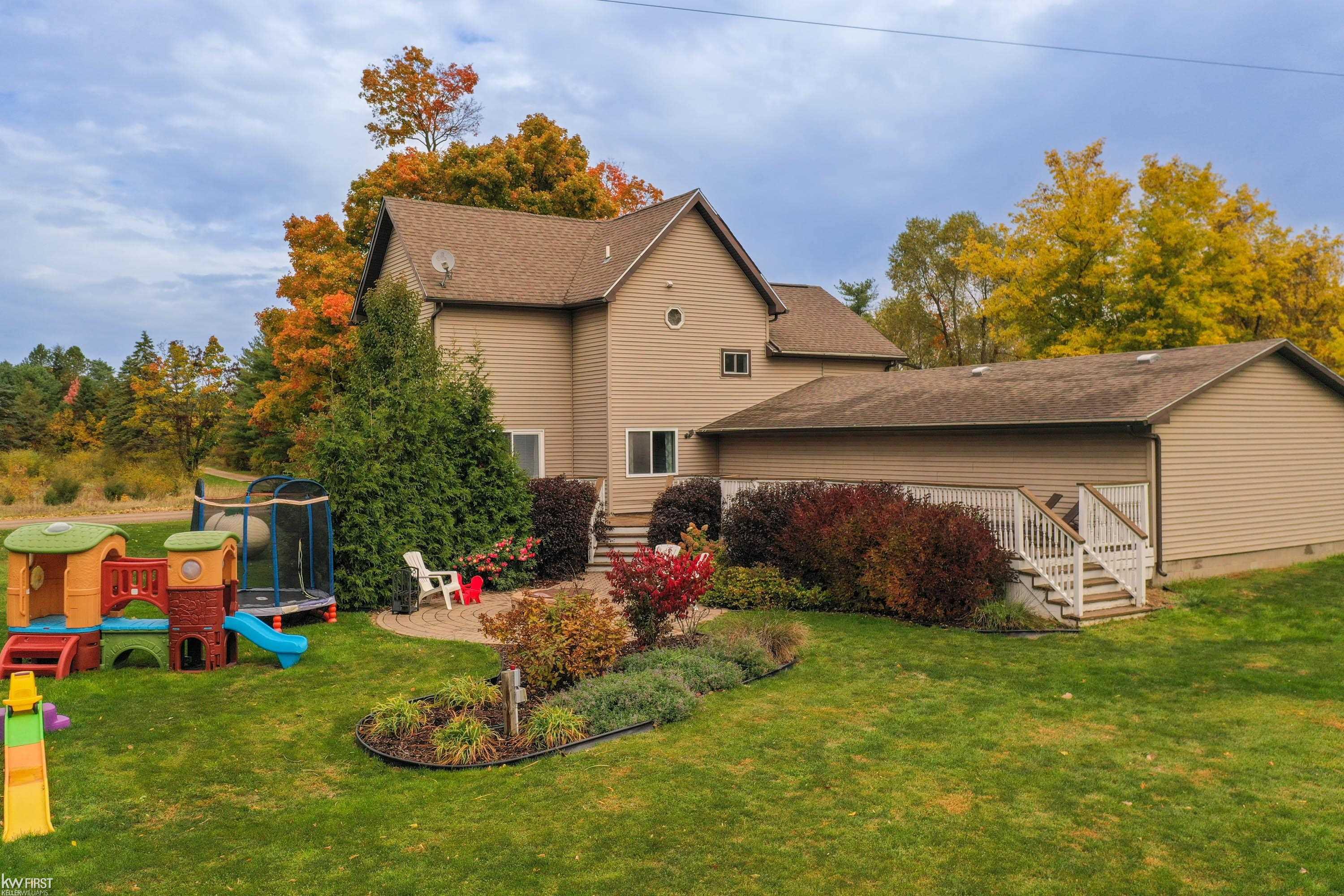 10318 East Bennington Road Durand, MI 48429 - Photo 35 of 64 Gallery Image 35