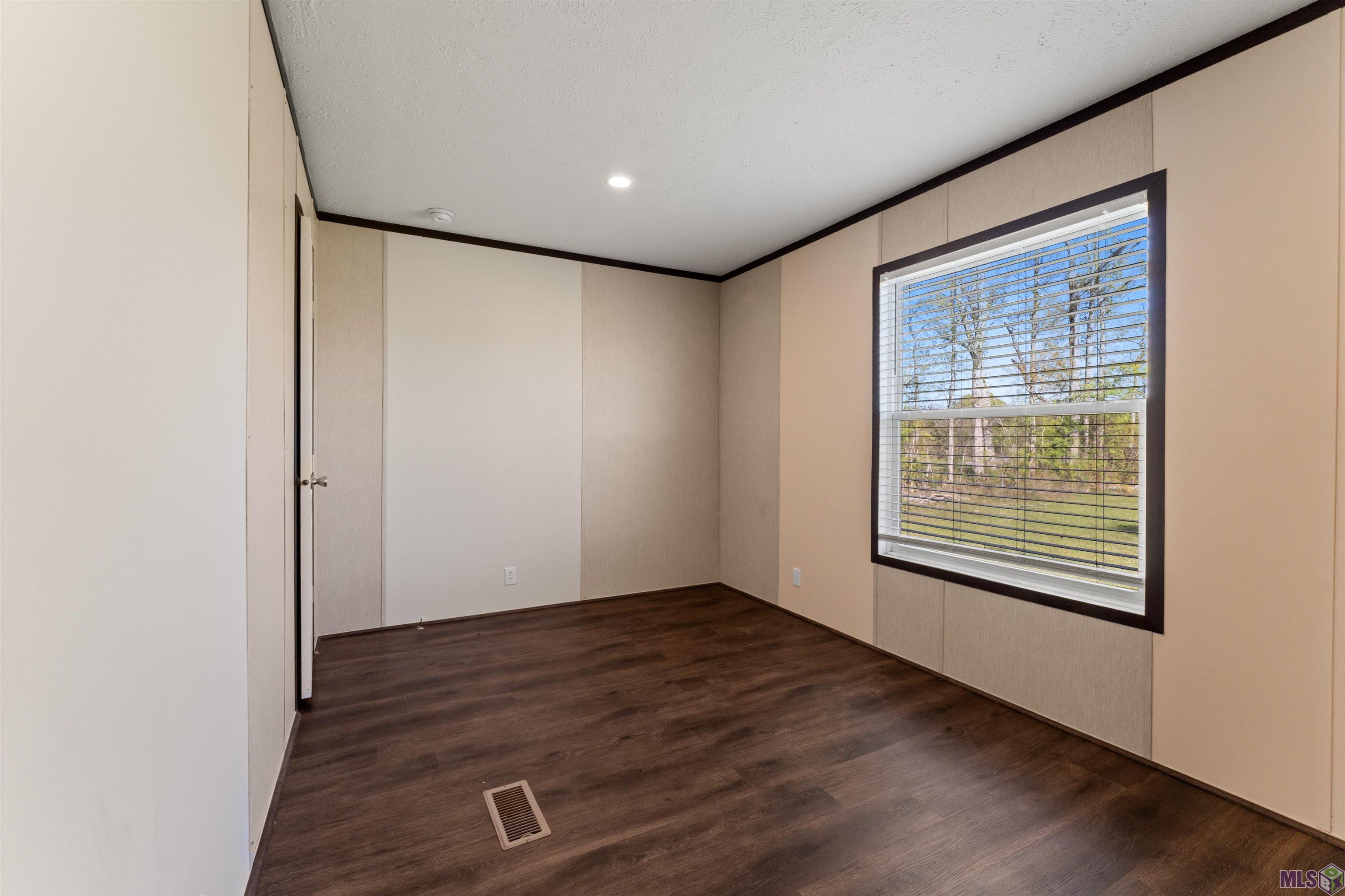 12499 Hebert Road Gonzales, LA 70737 - Photo 18 of 22