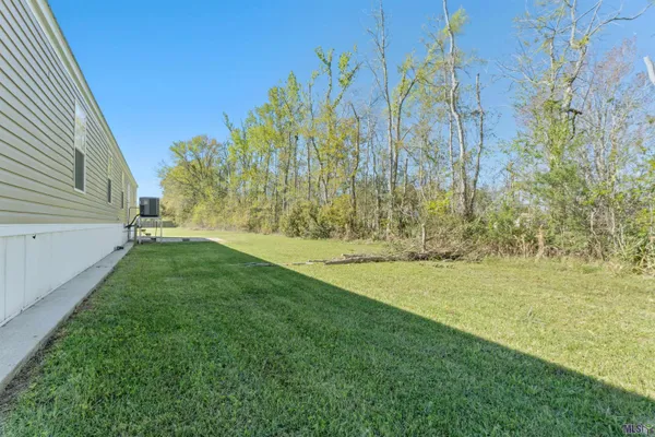 $189,900 | 12499 Hebert Road, Gonzales, LA 70737
