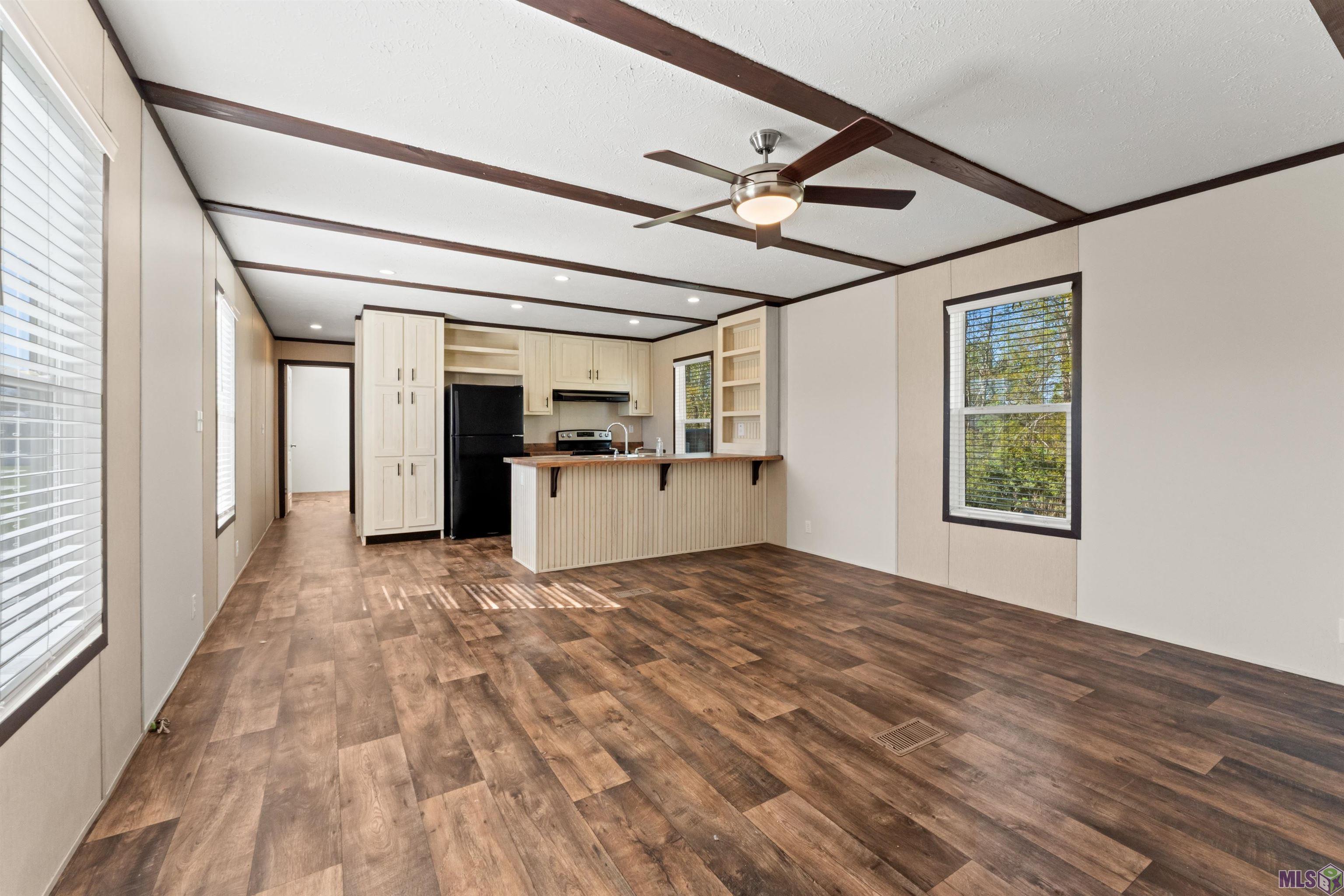 12499 Hebert Road Gonzales, LA 70737 - Photo 4 of 22