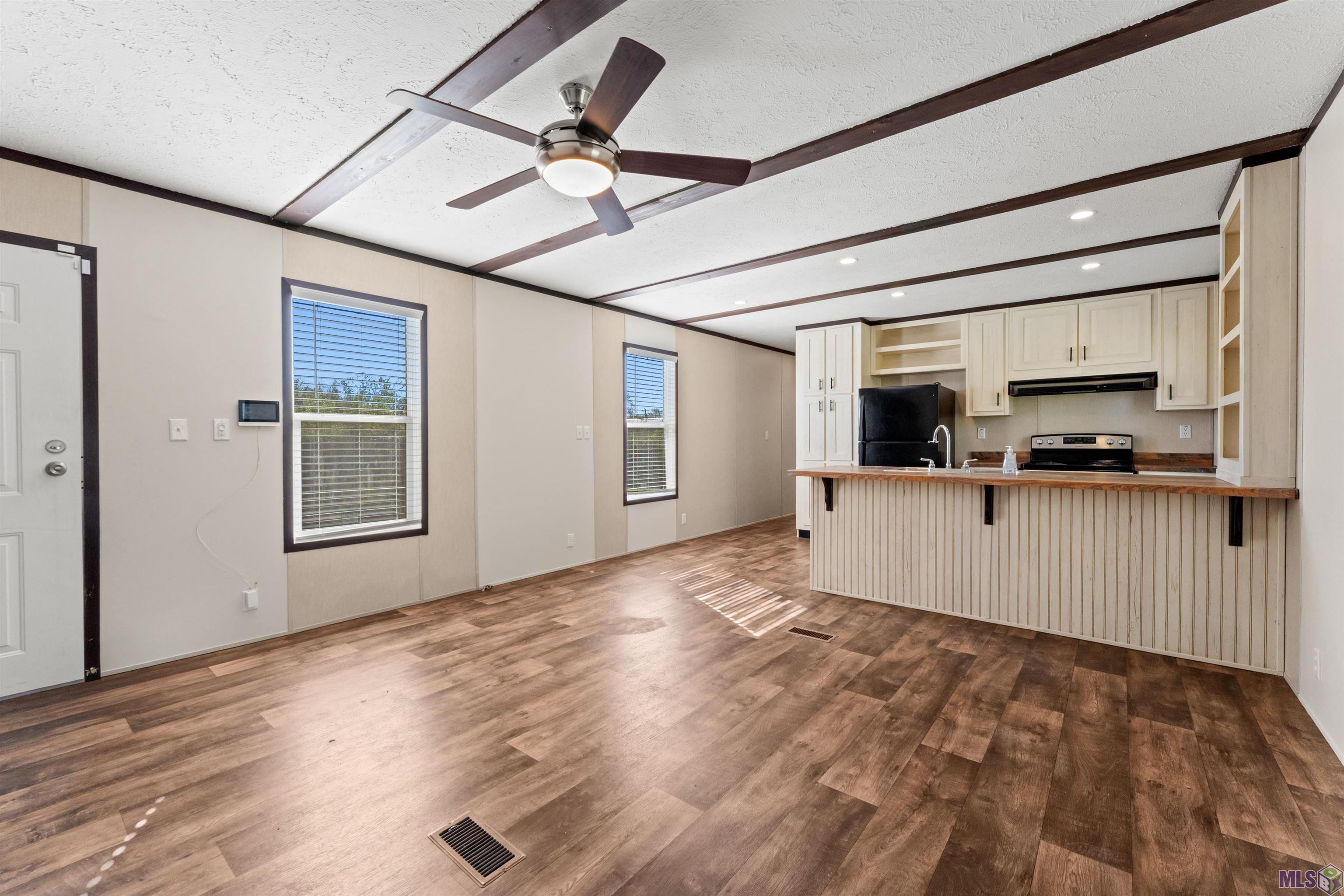 12499 Hebert Road Gonzales, LA 70737 - Photo 5 of 22