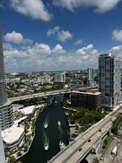 185 Southwest 7th Street, Unit 3009 Miami, FL 33130 - Photo 2 of 19