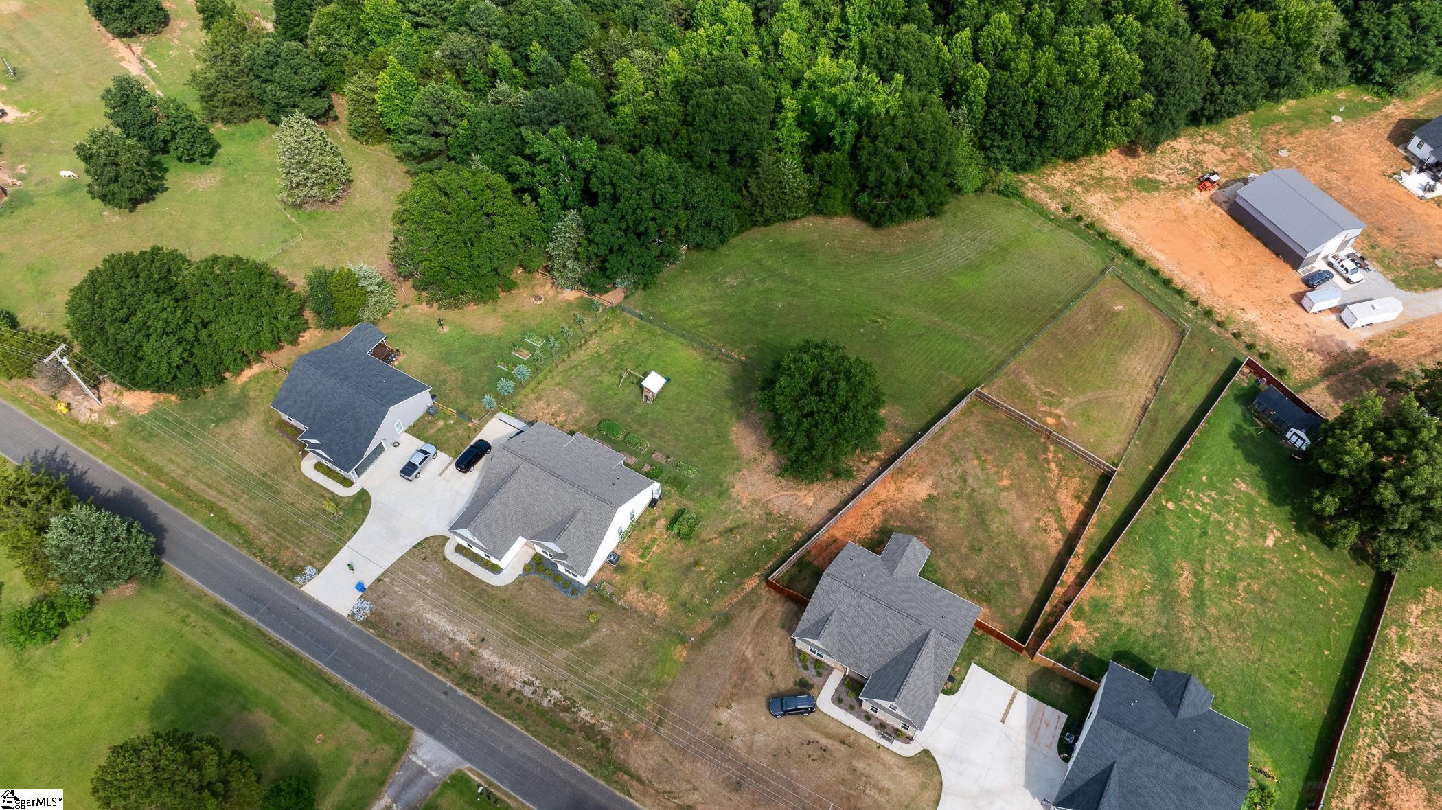 1984 Friendship Church Road Gray Court, SC 29645 - Photo 35 of 36