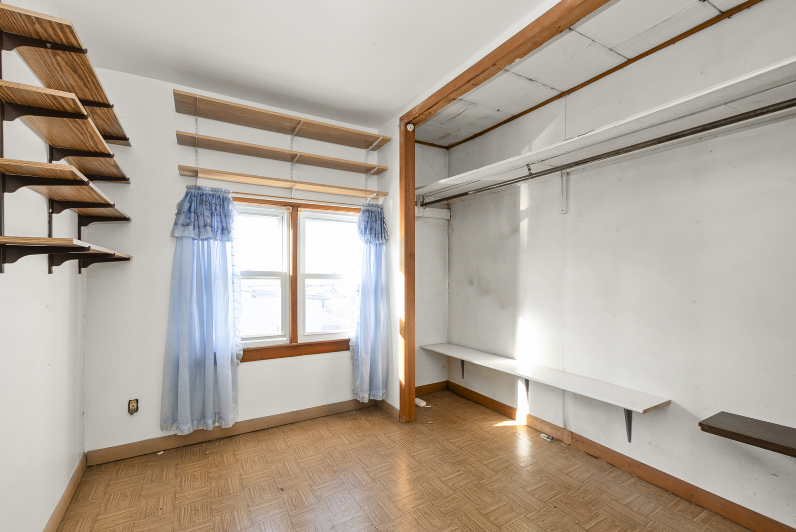 7000 West 74th Street Chicago, IL 60638 - Photo 17 of 28