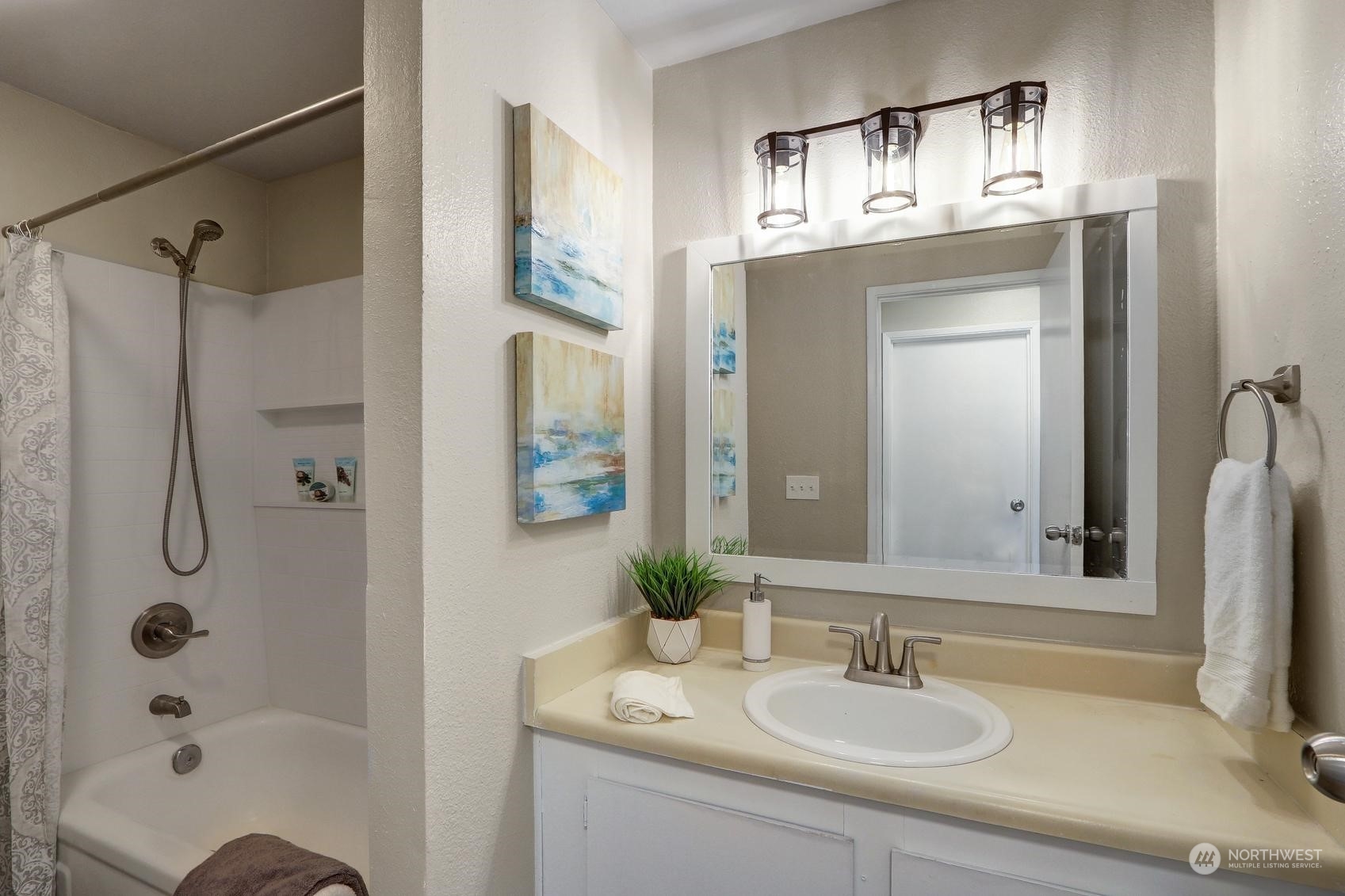 32323 4th Place South, Unit O2 Federal Way, WA 98003 - Photo 17 of 26 Gallery Image 17