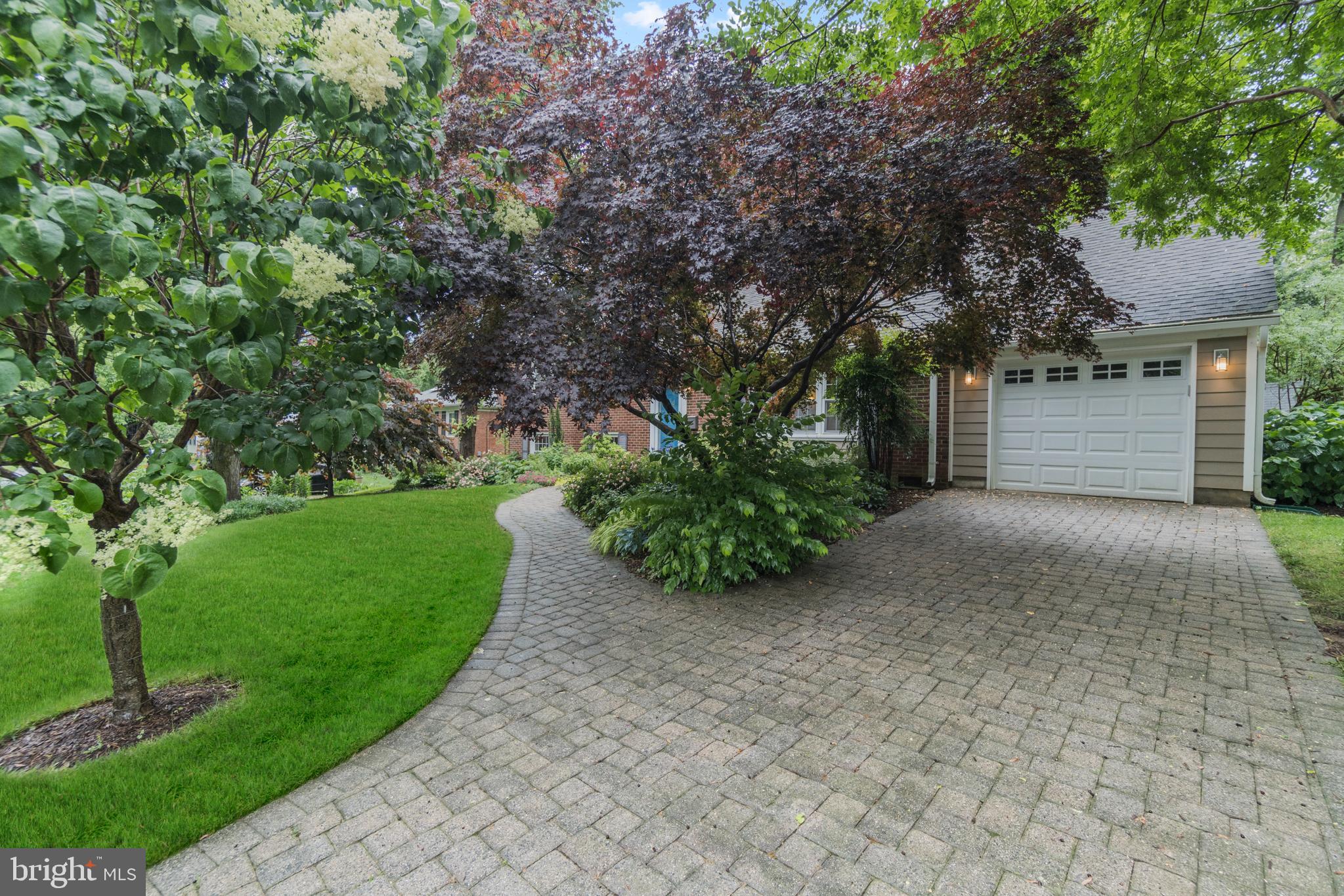 1937 Foxhall Road McLean, VA 22101 - Photo 2 of 42