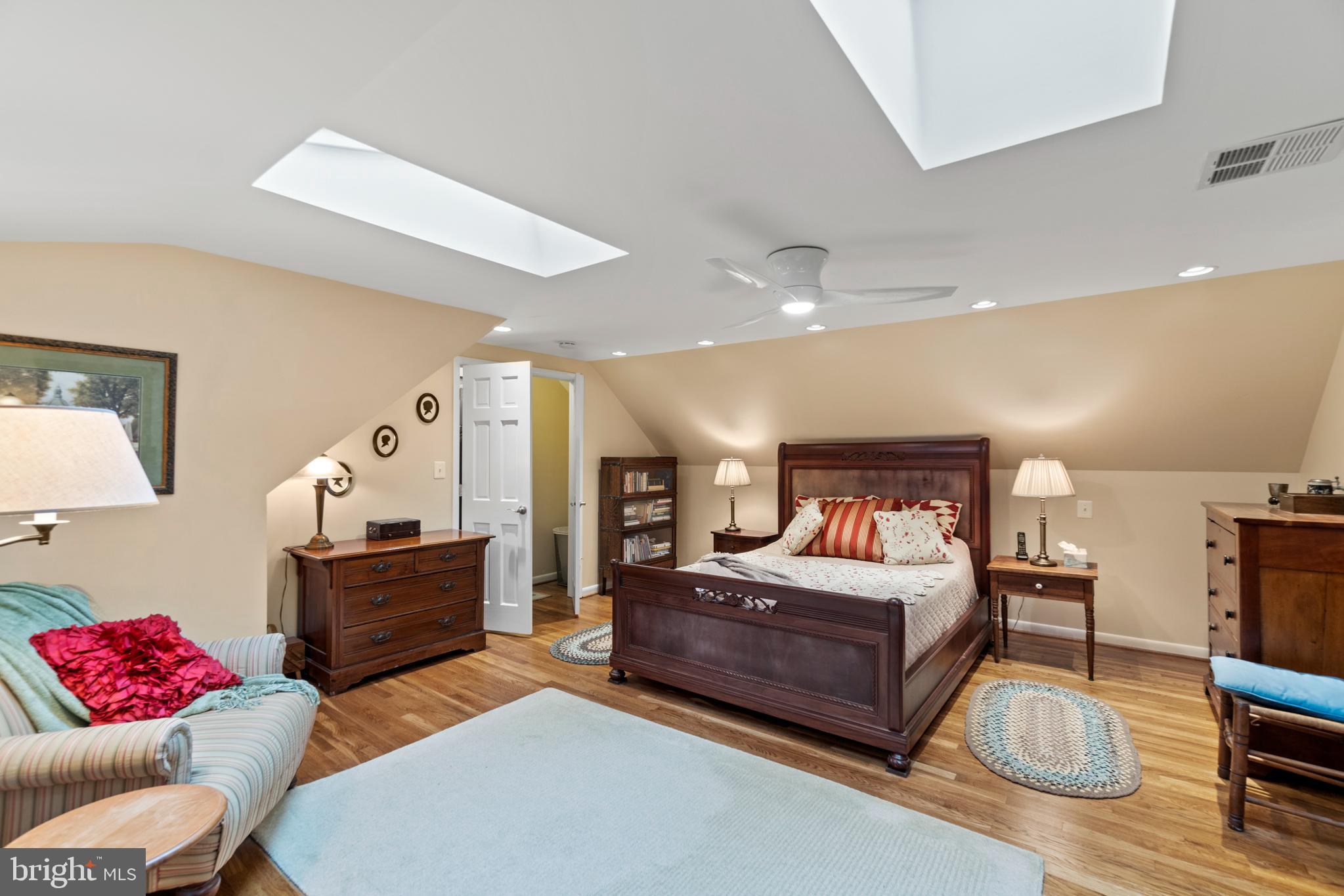 1937 Foxhall Road McLean, VA 22101 - Photo 30 of 42