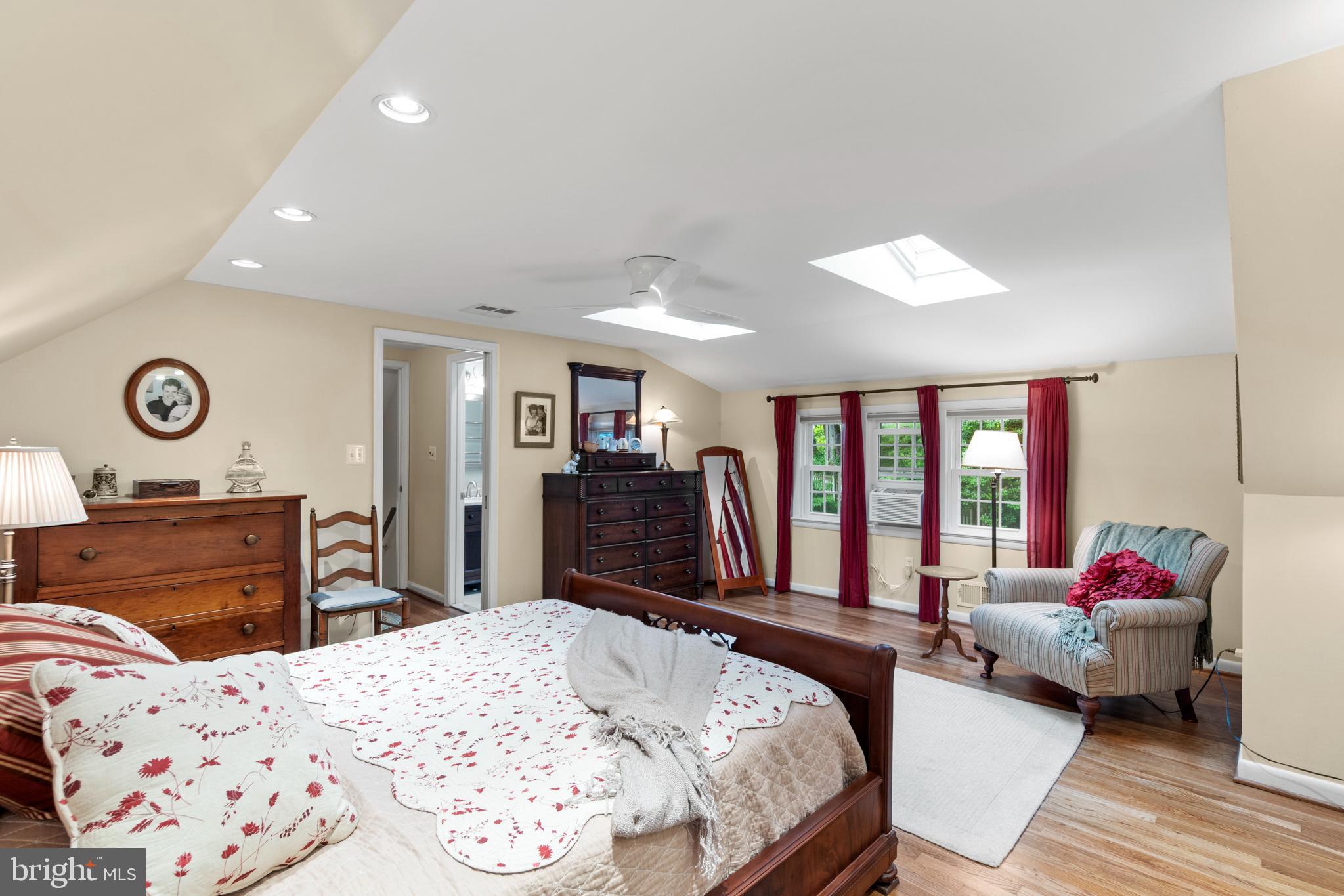 1937 Foxhall Road McLean, VA 22101 - Photo 32 of 42