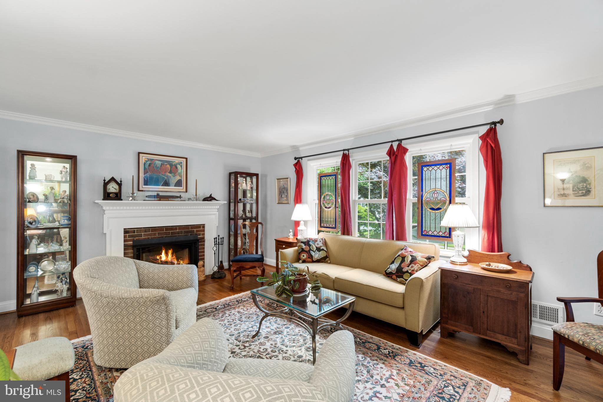 1937 Foxhall Road McLean, VA 22101 - Photo 9 of 42