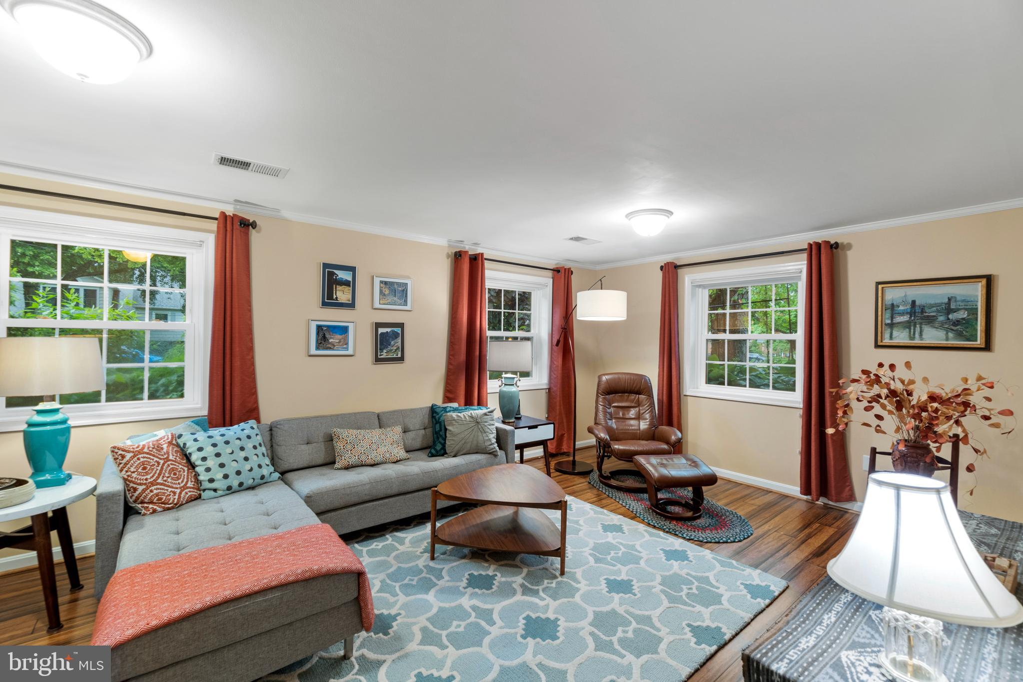 1937 Foxhall Road McLean, VA 22101 - Photo 10 of 42