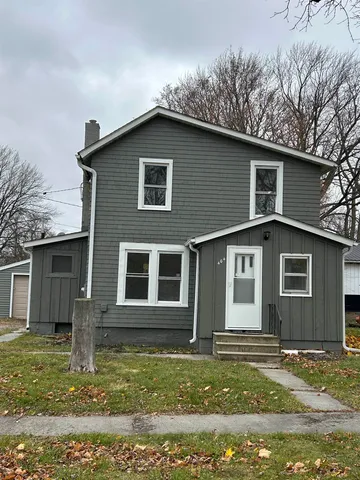 $104,900 | 404 4th Street, Mendota, IL 61342