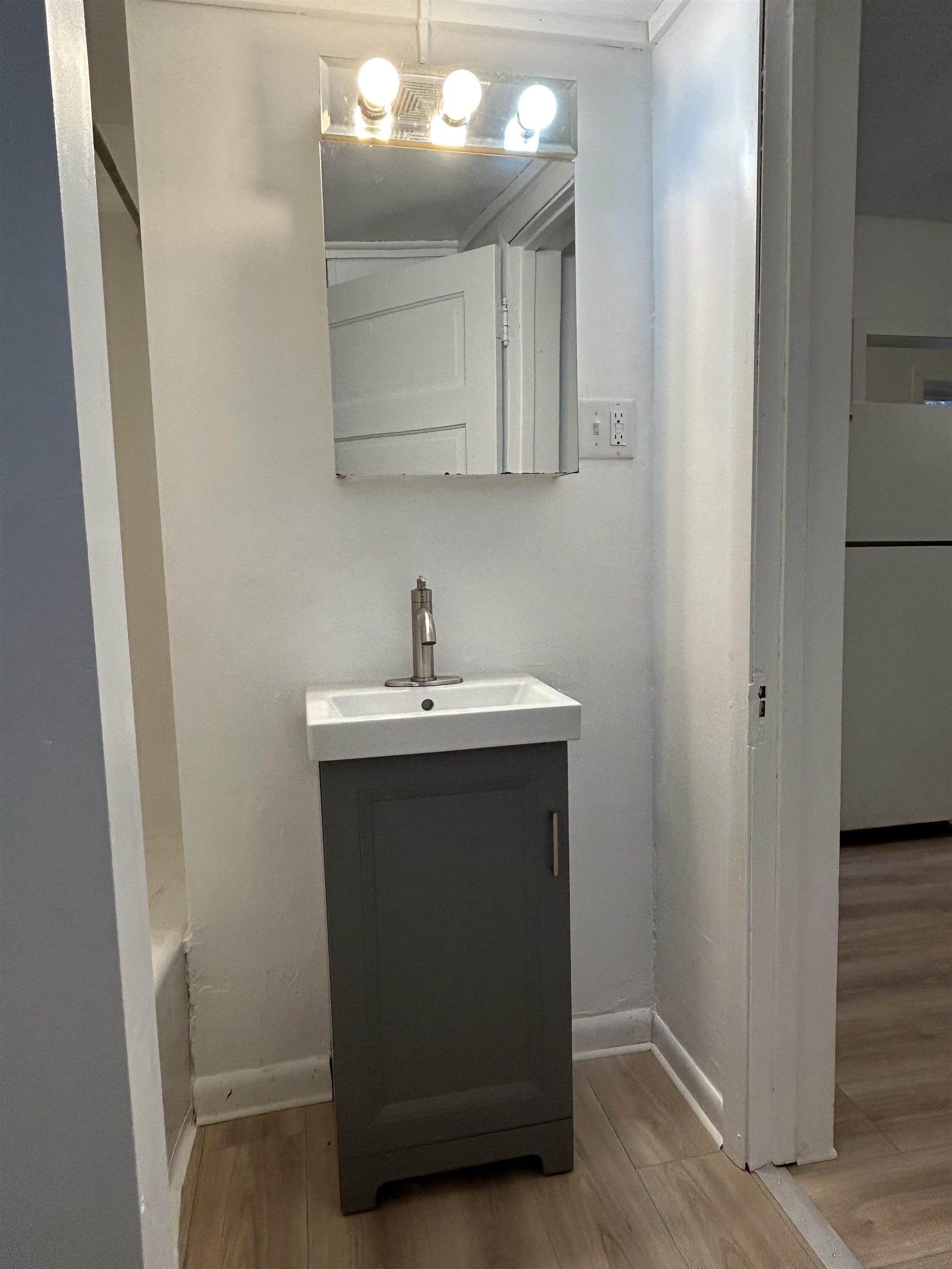 404 4th Street Mendota, IL 61342 - Photo 12 of 21