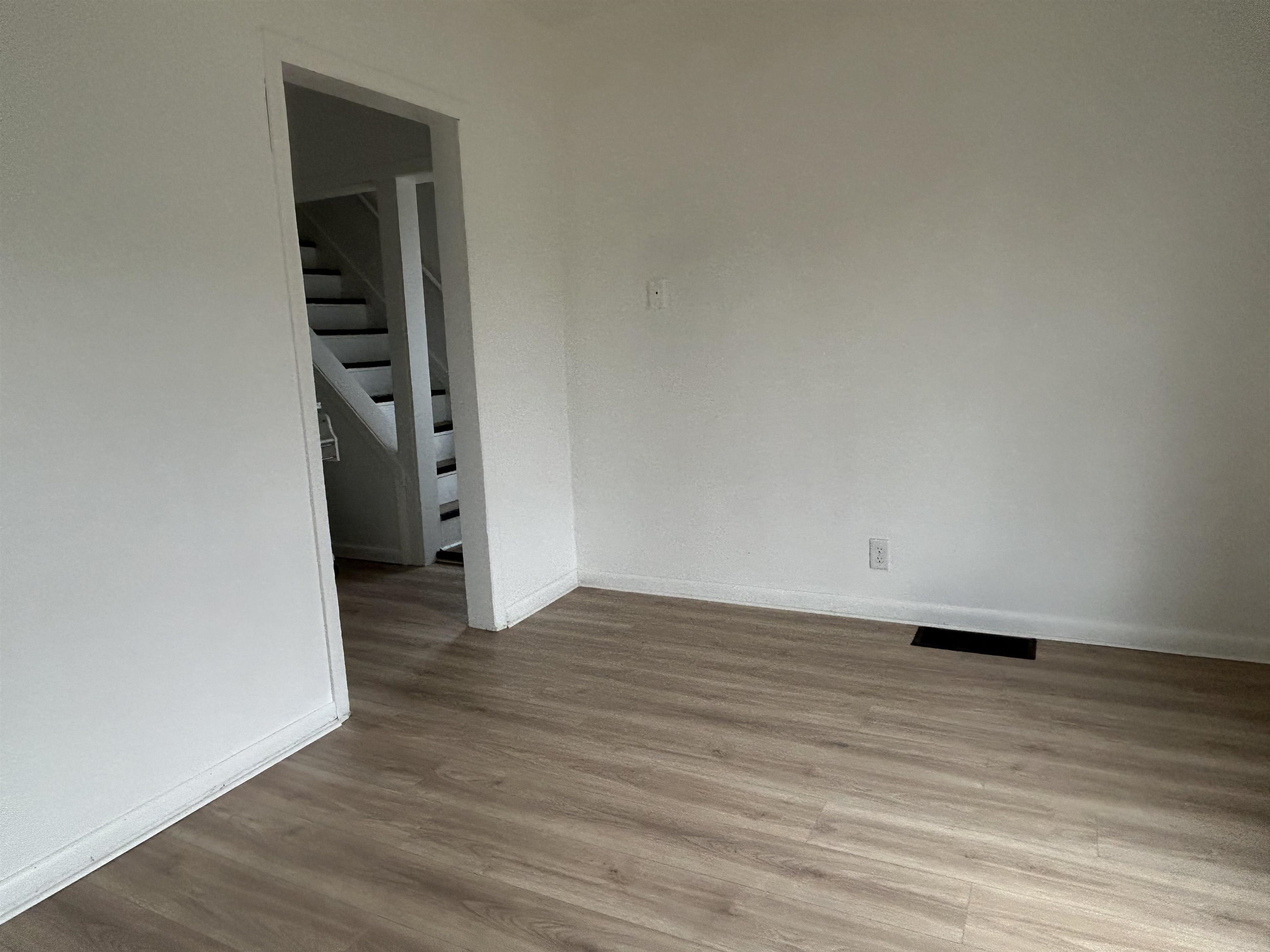 404 4th Street Mendota, IL 61342 - Photo 5 of 21