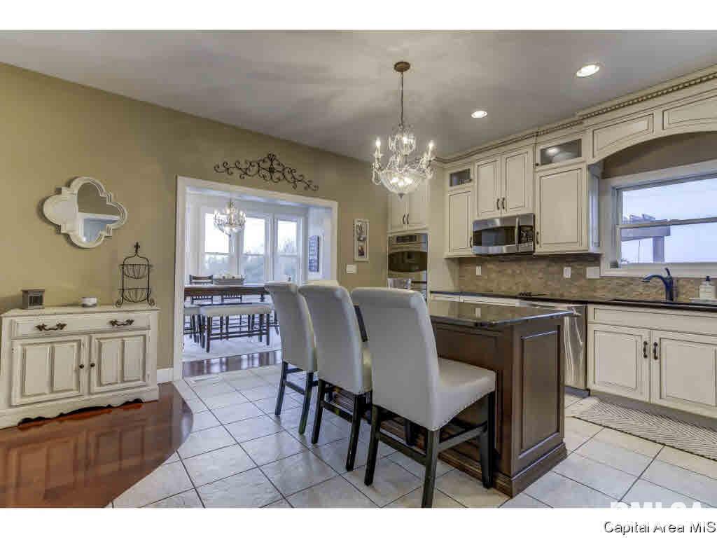 4475 East Divernon Road Pawnee, IL 62558 - Photo 8 of 36